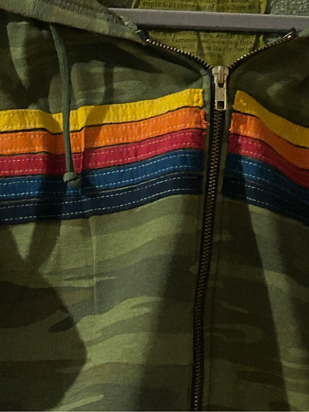 AVIATOR NATION 5 STRIPE HOODIE - CAMO. Women’s Medium - Picture 5 of 10